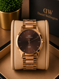 Daniel Wellington Slim Rose Gold Men’s Watch – Brown Dial & Stainless Steel metal strap watch