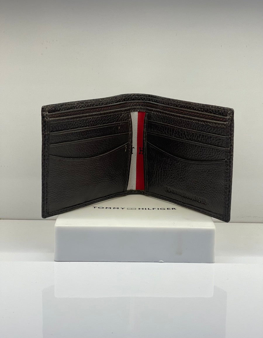 TOMY HLGR BIFOLD MENS WALLET
