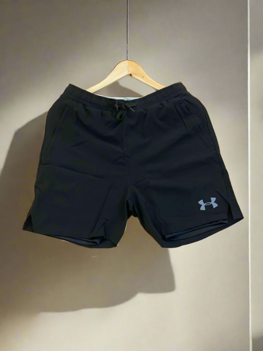 U/A COMPRESSION SHORTS