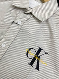 C-K LIQUID TOUCH RELAX FIT STRIPE OG SHIRT