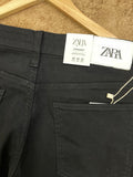 ZRA STRAIGHT FIT BLACK JEANS