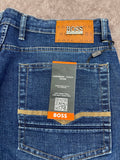 HG BSS MENSWEAR | PREMIUM STRAIGHT FIT MID-WASH JEANS