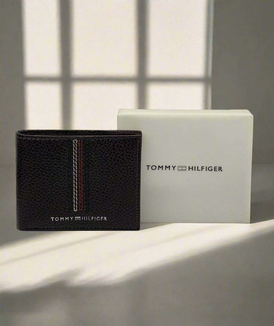 TOMY HLGR BIFOLD MENS WALLET
