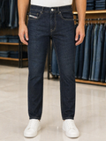 DSL INDUSTRY STRAIGHT-FIT JEANS