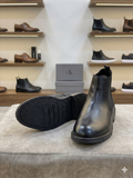 CLARKS Men’s Classic Pebble-Grain Leather Chelsea Boots