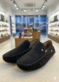 tomy hilfger Classic Black Heritage Edition loafers