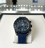 OMEG CHRONO SILICON STRAP WATCH