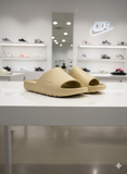 NKE SLIDES