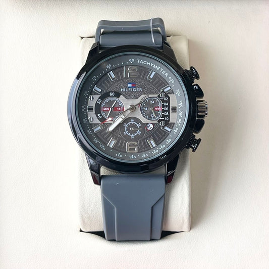 TOMY HLFGER SILICON STRAP WATCH