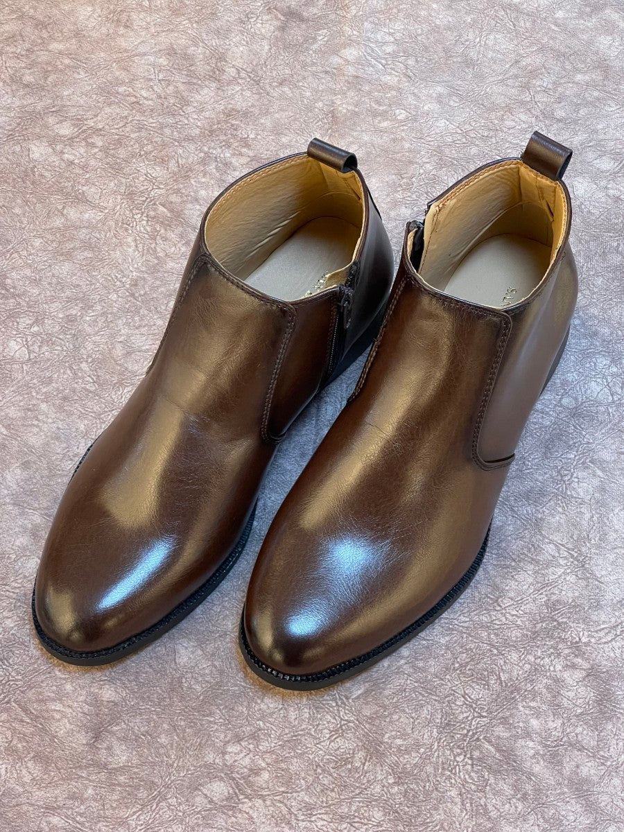 SB ZIP CHELSEA BOOTS