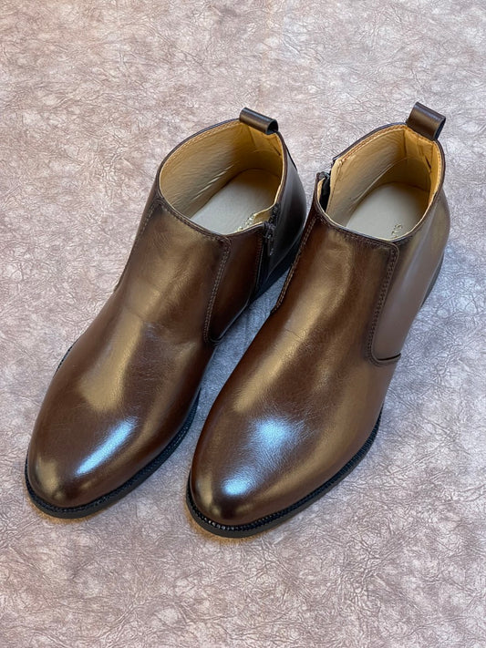 SB ZIP CHELSEA BOOTS