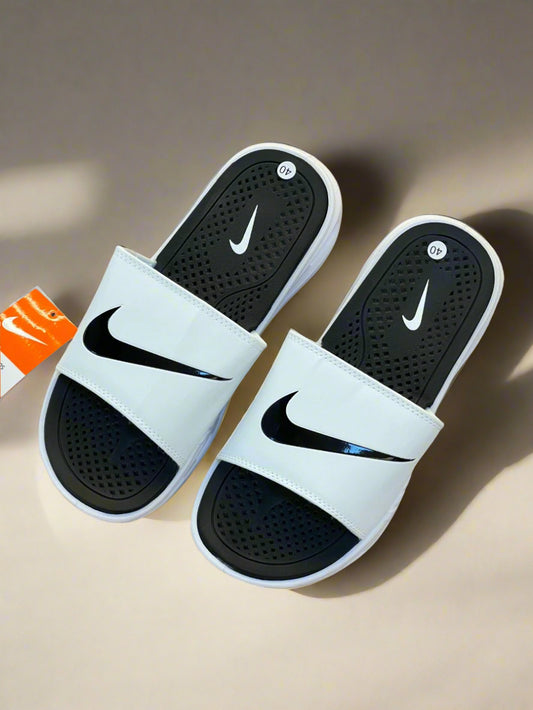 NKE CLOUD FOAM SLIDES