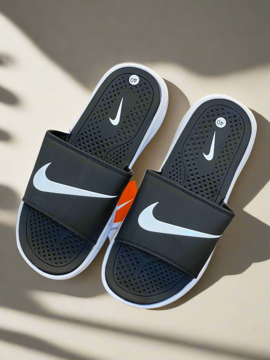 NKE CLOUD FOAM SLIDES