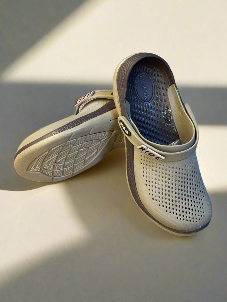 CLOGS 360 BEIGE & BROWN