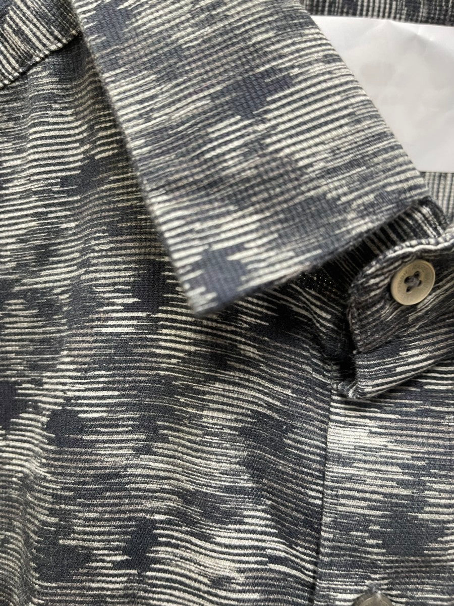 R/R DARK PRINTED SHIRT