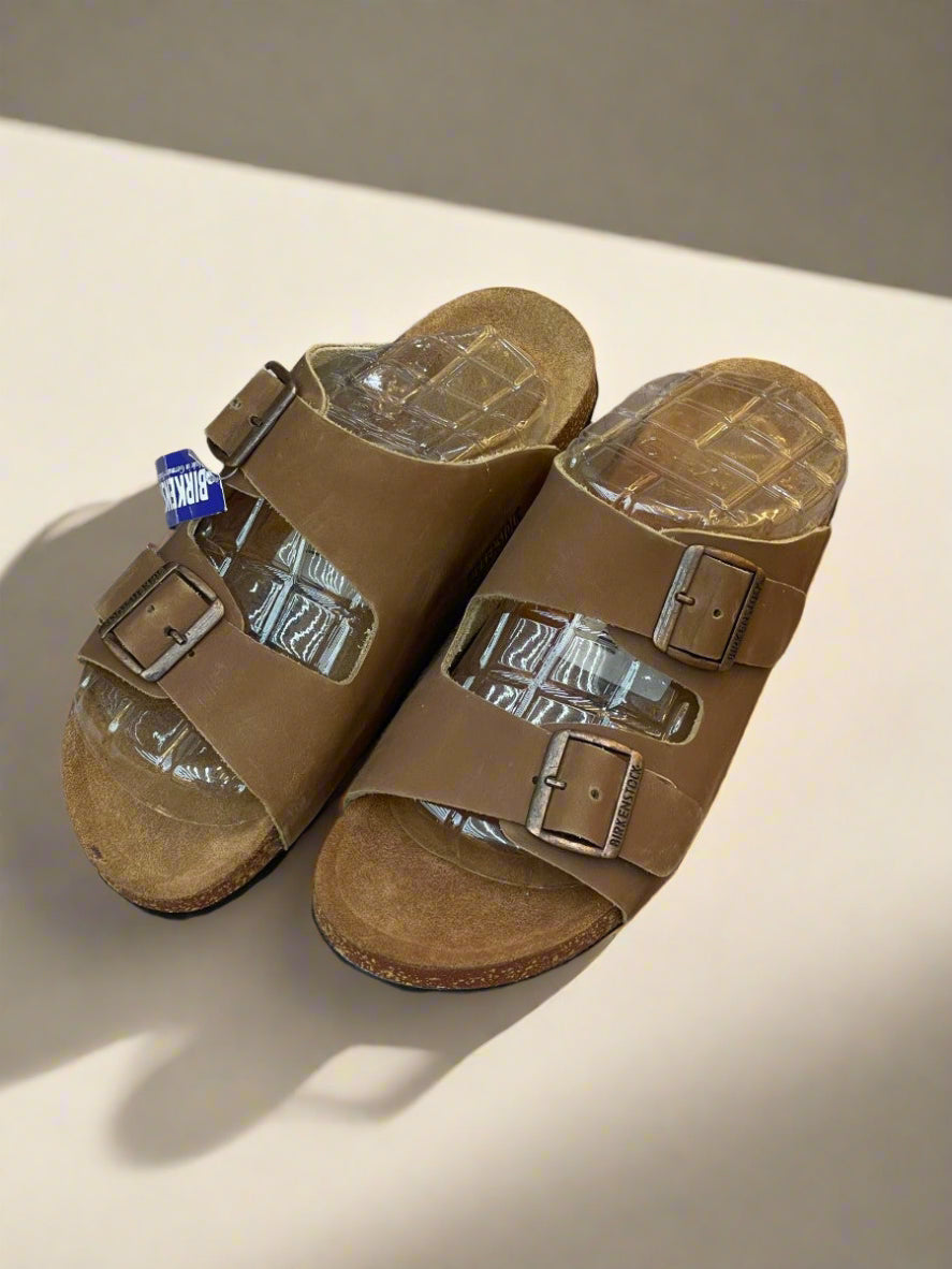 BRKN ARIZONA LEATHER SLIPPER