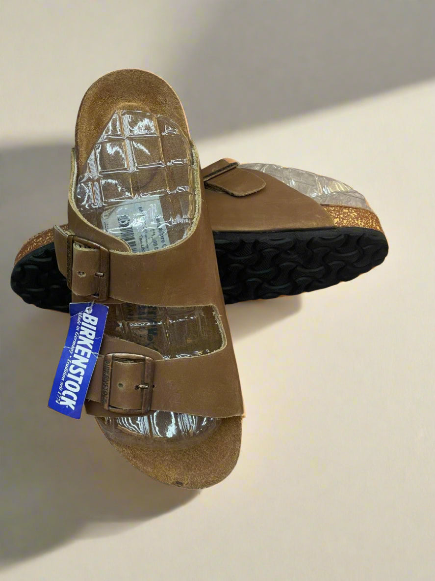 BRKN ARIZONA LEATHER SLIPPER