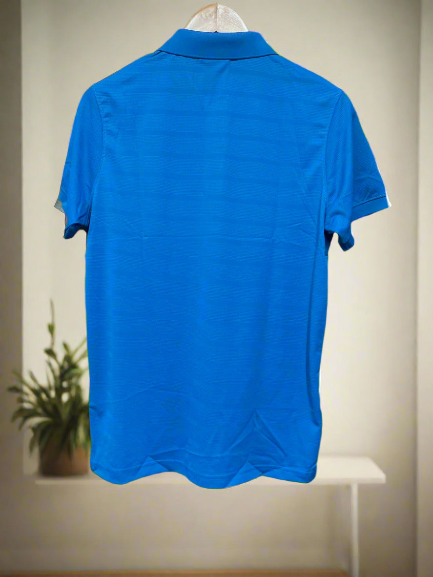 U/A SELF DESG STRIPES POLO DRIFIT T-SHIRT