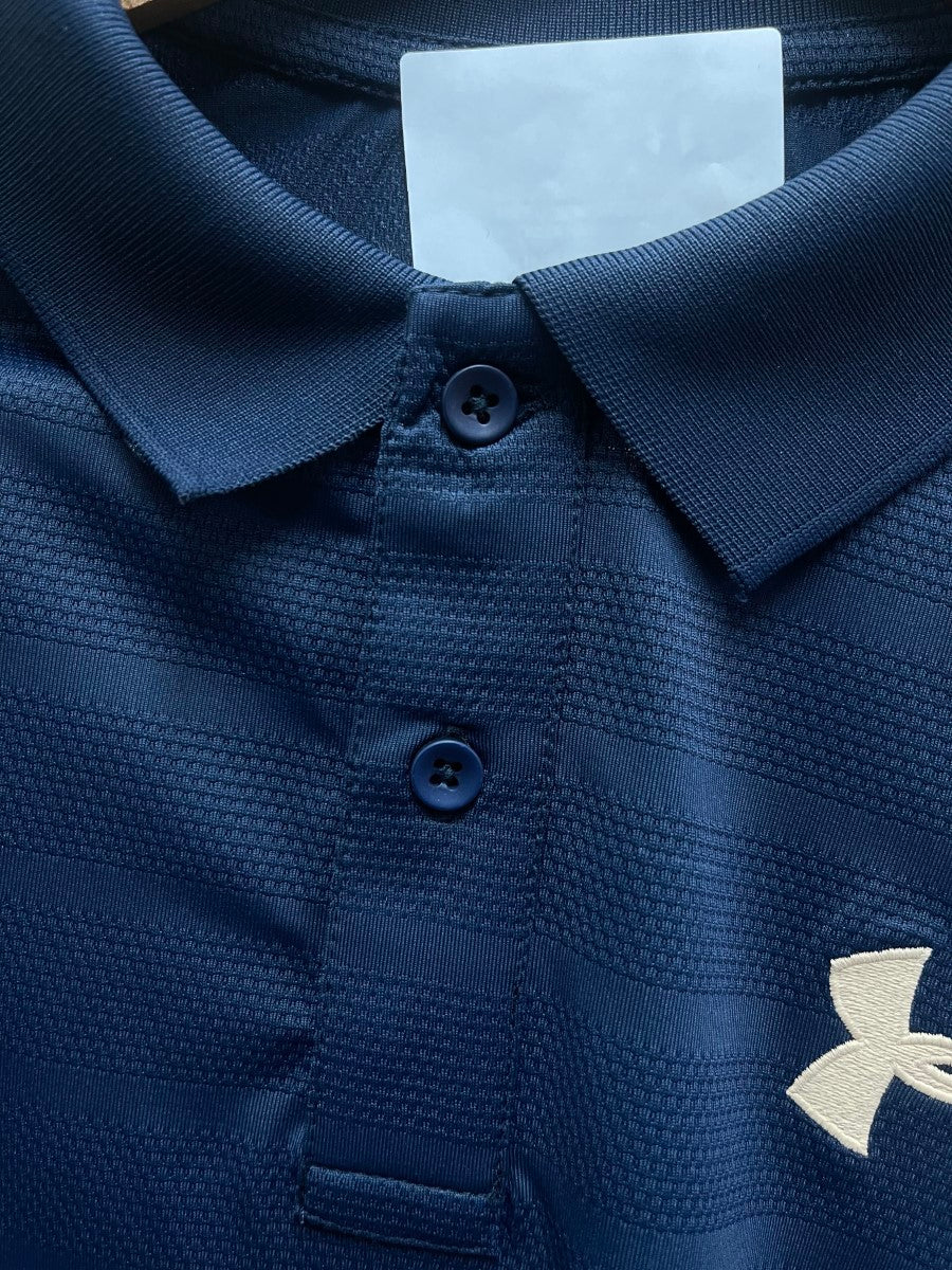 U/A SELF DESG STRIPES POLO DRIFIT T-SHIRT