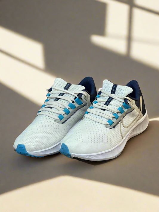 NKE  AIR ZOOM CASUAL SHOE