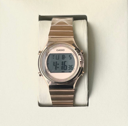 CASIO DIGITAL WATCH