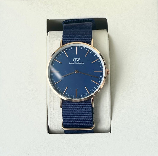 DW BASIC WATCH