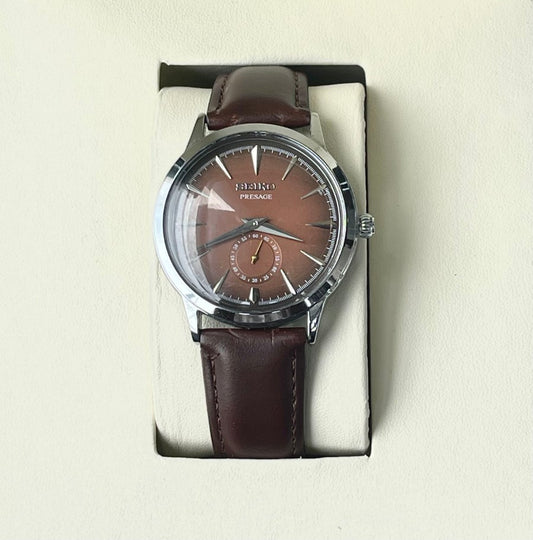 SEIK BROWN DIAL LEATHER STRAP WATCH