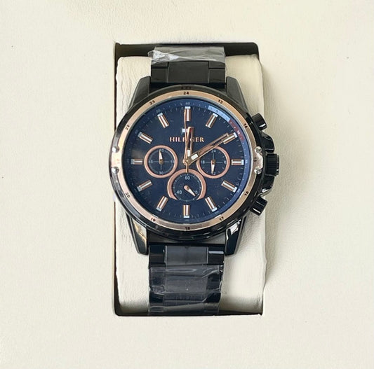 TOMY HLFGR CHRONO METAL STRAP WATCH