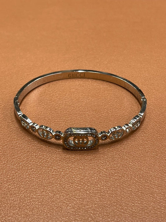 GUCCI DESIGNER SILVER LADIES BRACELET