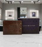 TOMY CARD HOLDER WALLET