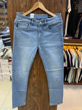 AMRI JEANS