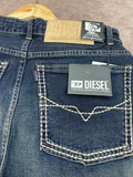 DIESEL STRAIGHT JEANS