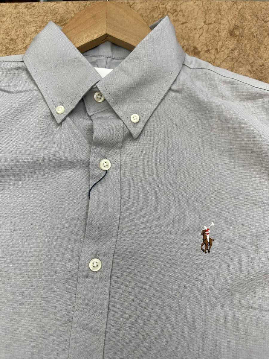 F3