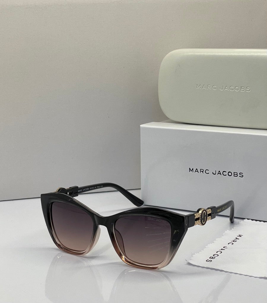 MAC JACBS SHADES