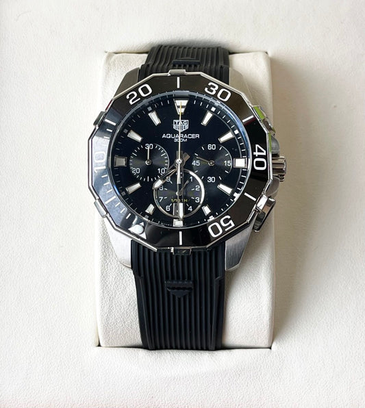 TAG HUER PREMIUM SILICON STRAP WATCH
