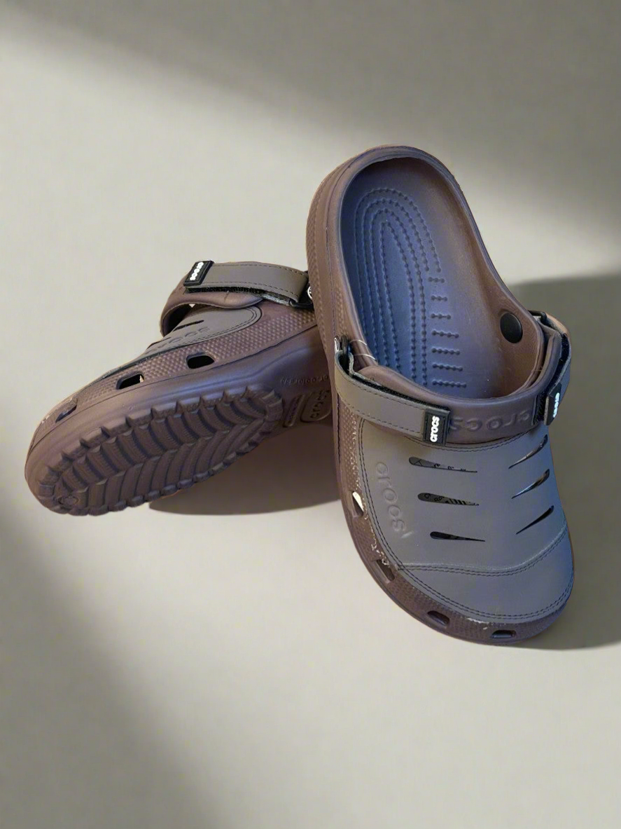 CLOGS YUKON BROWN