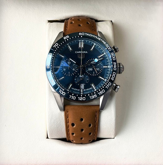 TAG HUER CHRONO LEATHER WATCH