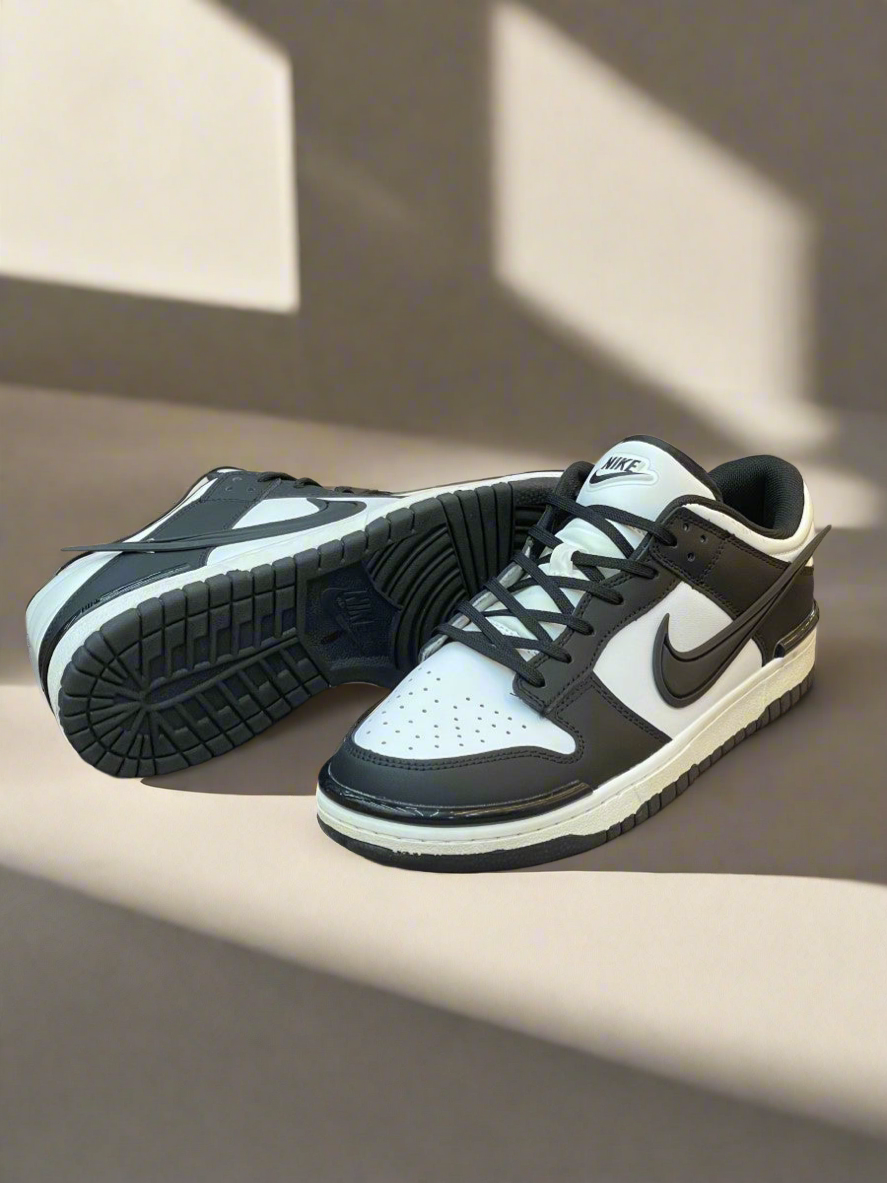 NKE  SB DUNK PANDA 2.0 SNEAKERS