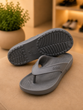 CLOGS Classic Comfort Flip-Flops