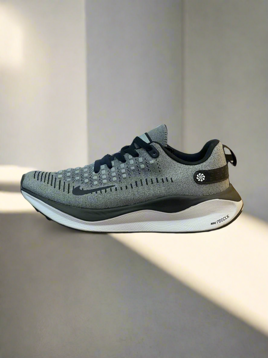 NKE EPIC REACT CASUAL SHOE