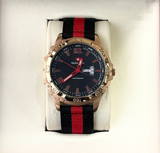 SWIS ARMY NYLON STRAP WATCH