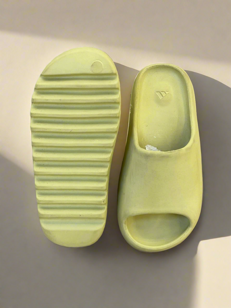 ADS YEEZY
