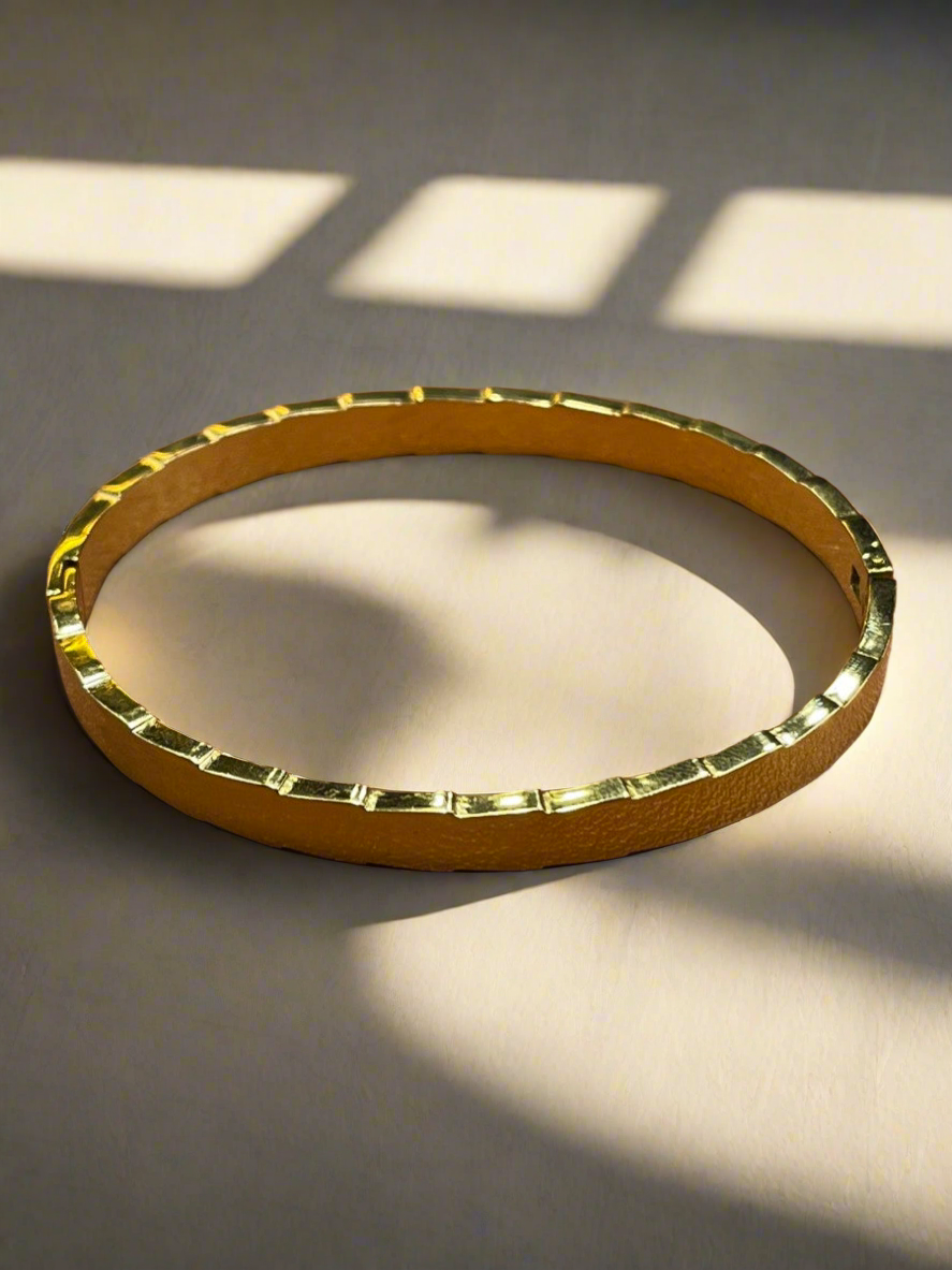 WHITE STONE DESIGNER LADIES BRACELET