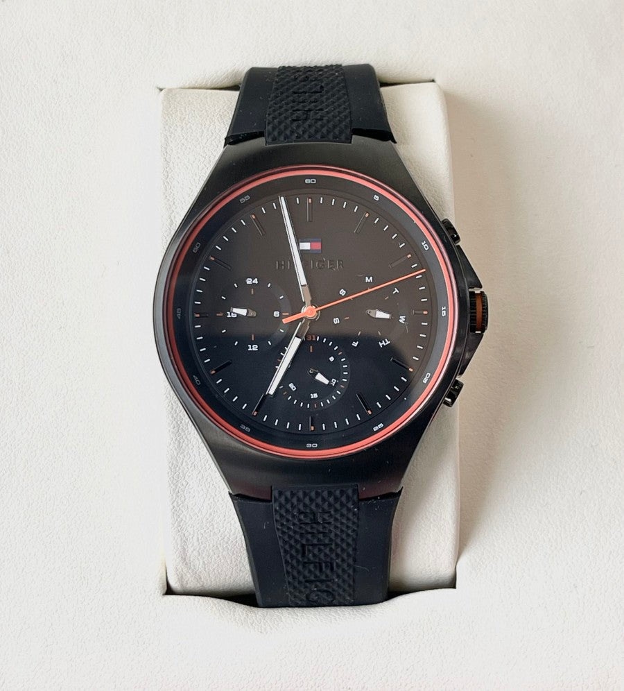 TOMY HLGR SILICON STRAP OG WATCH