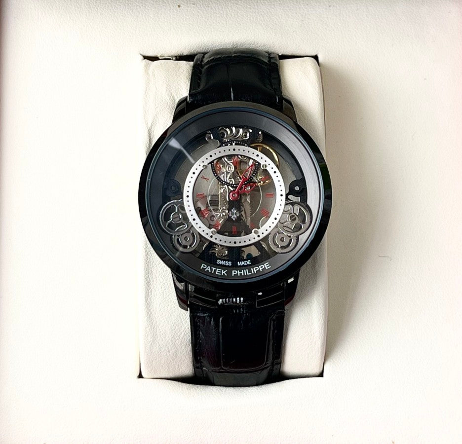 PATK PHILIP LEATHER STRAP WATCH
