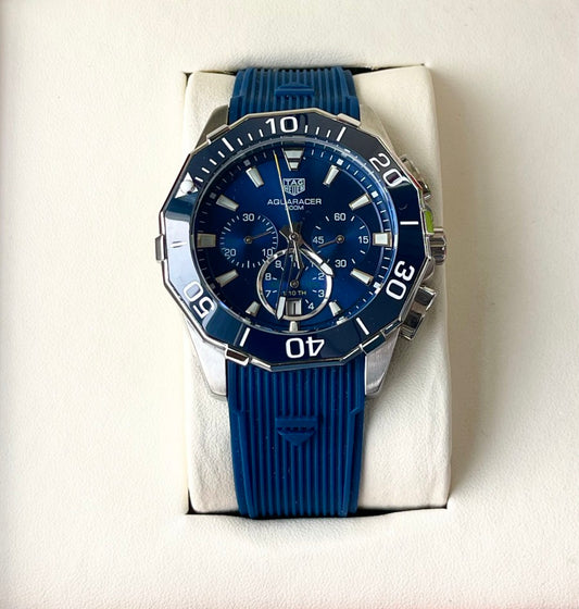 TAG HUER PREMIUM SILICON STRAP WATCH