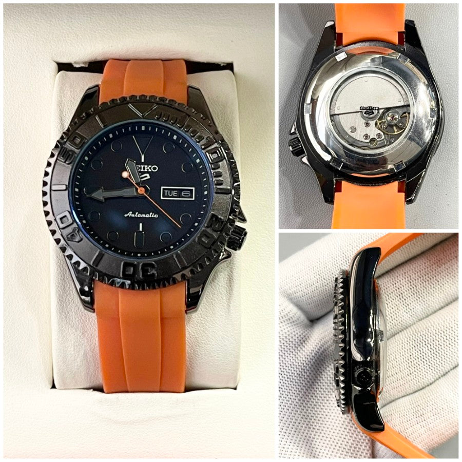 SEKO AUTO SILICON STRAP WATCH