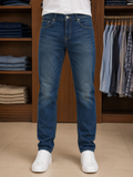 LCST CLASSIC STRETCH STRAIGHT-FIT JEANS