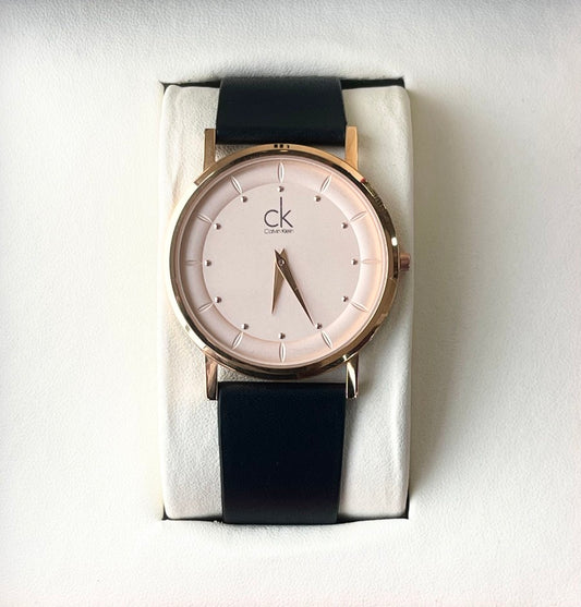 C-K LEATHER STRAP WATCH