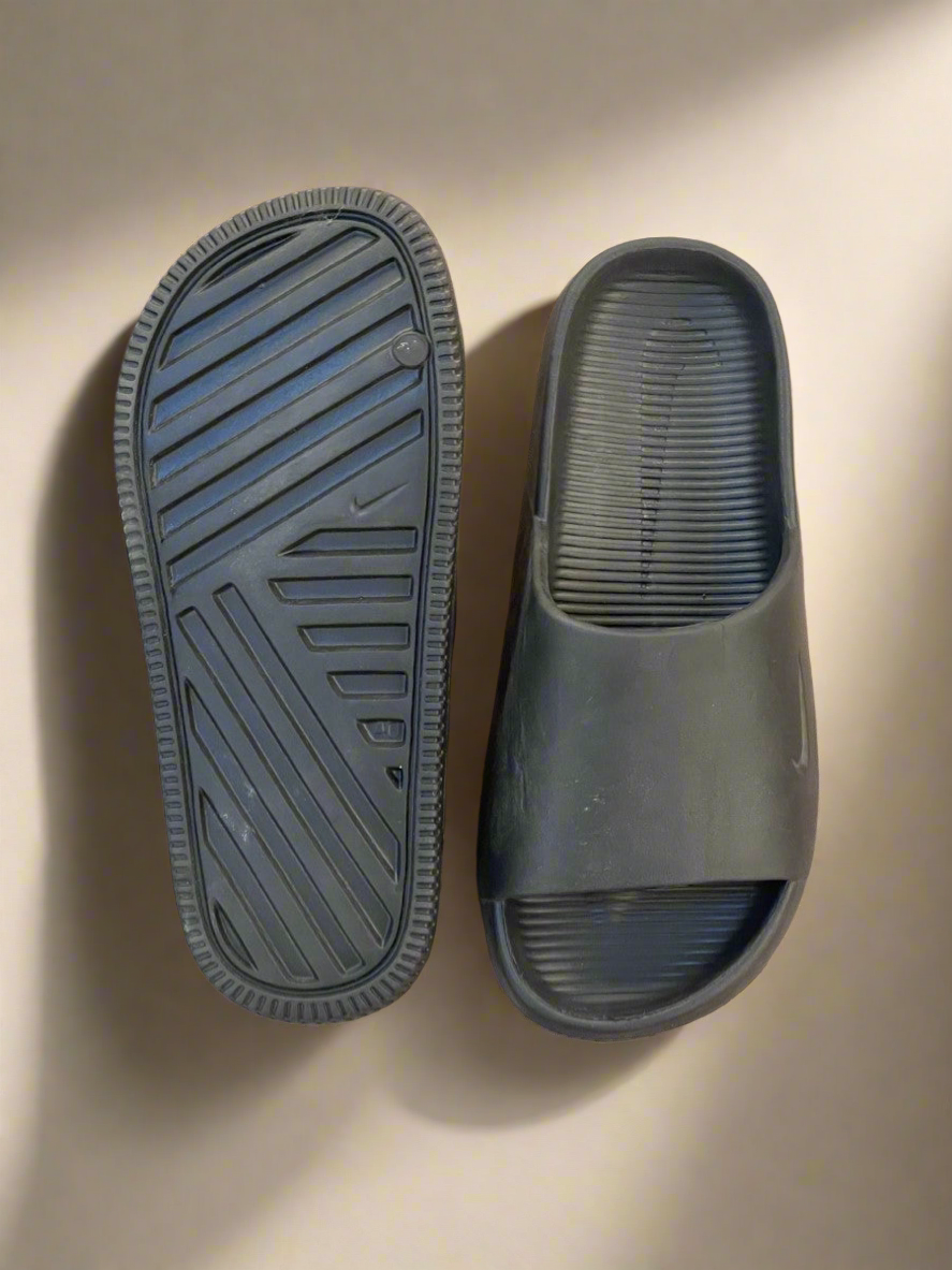 NKE SLIDES